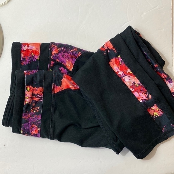 Fabletics crop pants size XS - Picture 1 of 7